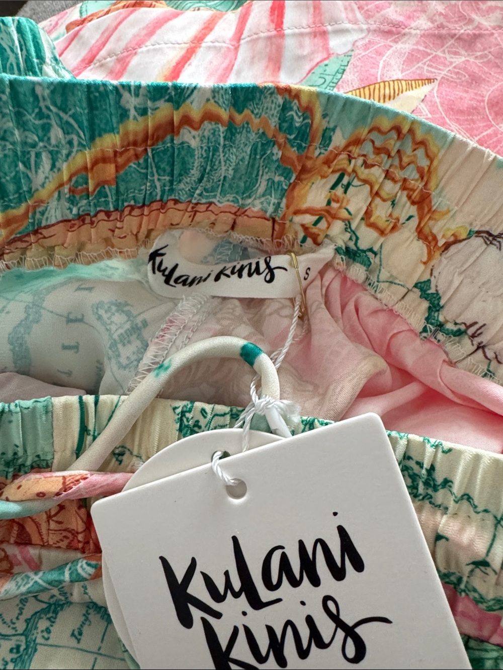 Kulani Kinis Drawstring resort pants in Neverland Pink, Wide-Leg Printed Pants - Picture 5 of 5